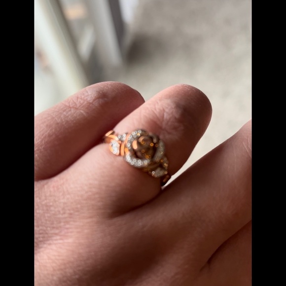 ✨ 3x HP ✨ Worn Twice Max. ✨ Belle 🥀 Ring w/ Real Diamonds ✨ - Picture 10 of 14